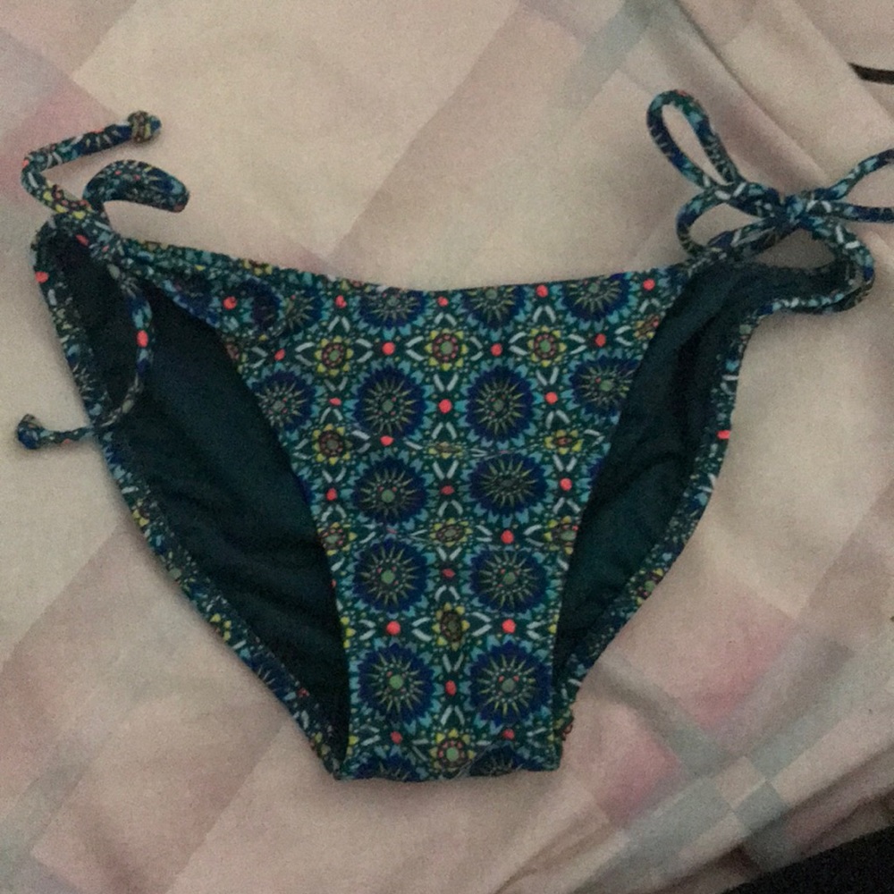 Swim bottoms
